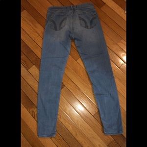Stretchy skinny jeans | Hollister | 7R W28 L29